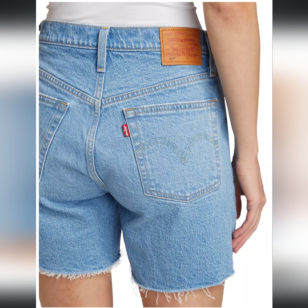 NWT Levi's Light Blue High Rise Women's Jeans - Picture 2 of 11